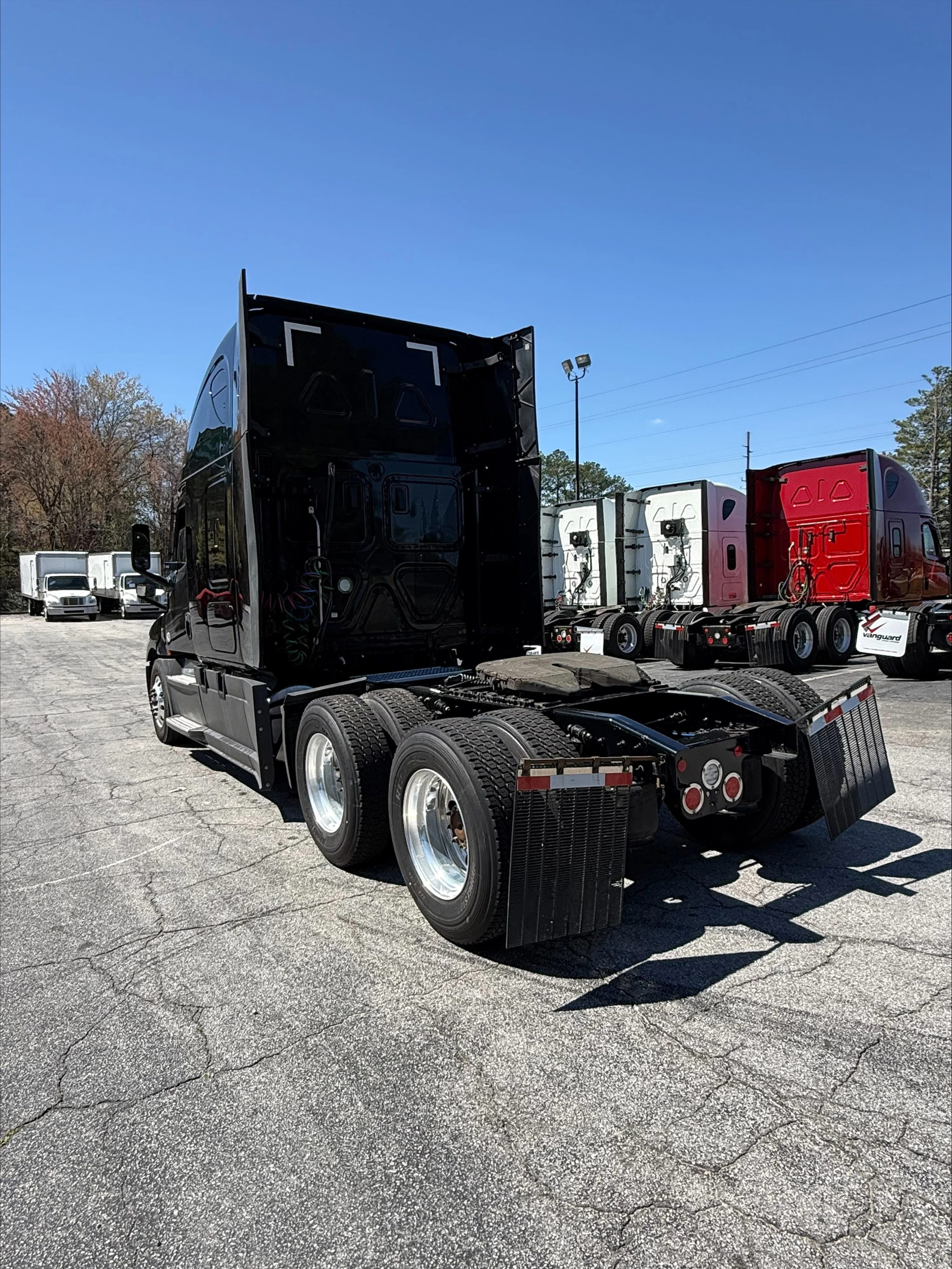2024 Freightliner Cascadia in Guardian Atlanta — photo 3