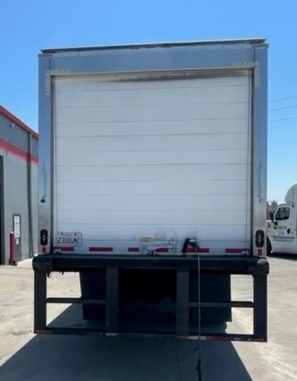 2019 Freightliner M2 106 in West Sacramento, CA — photo 5
