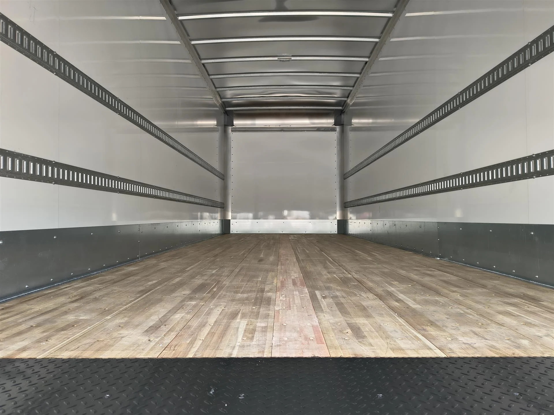 2027 Mack MD in Fort Lauderdale, FL — photo 9