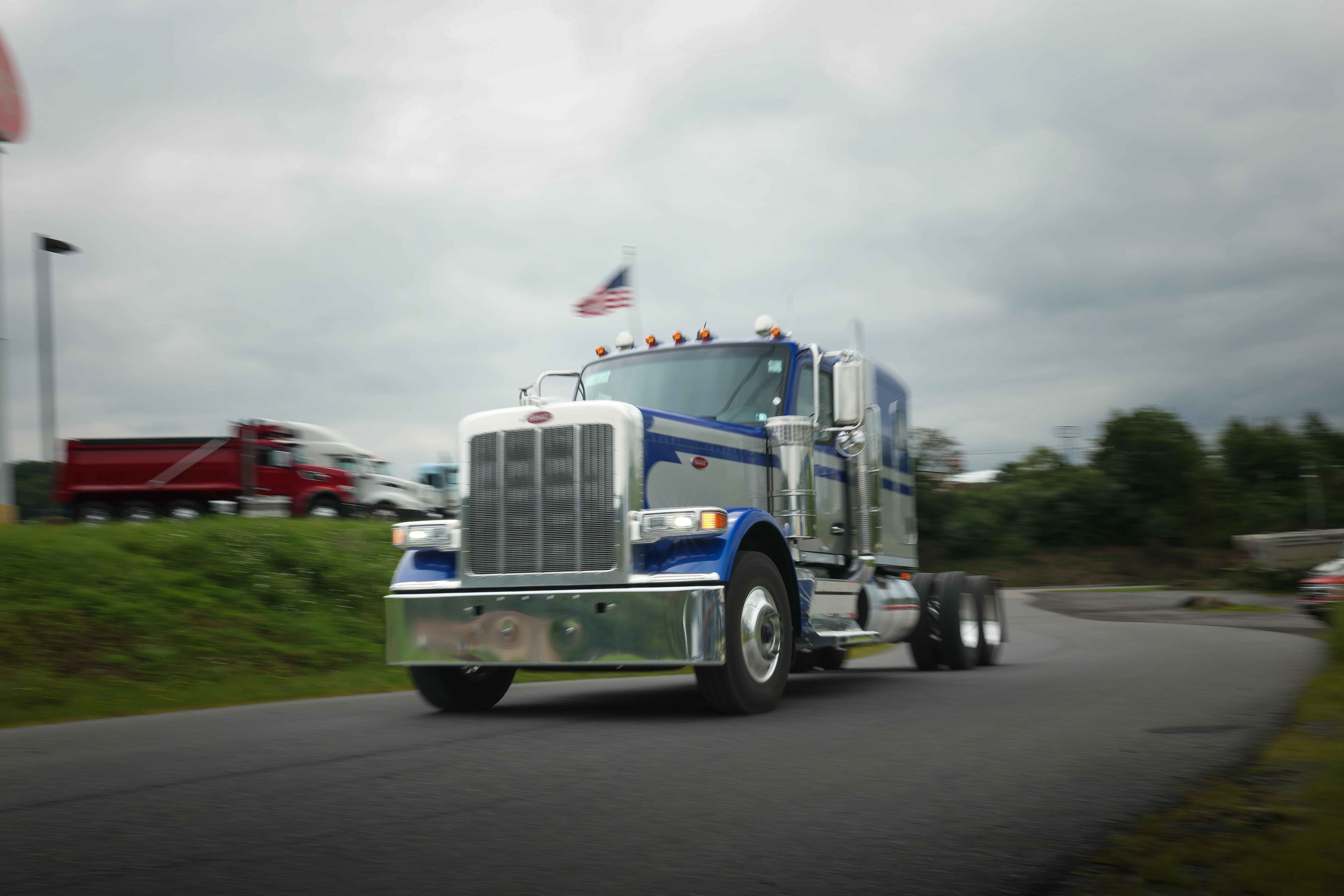 2027 Peterbilt 589 in Clearfield, PA — photo 24