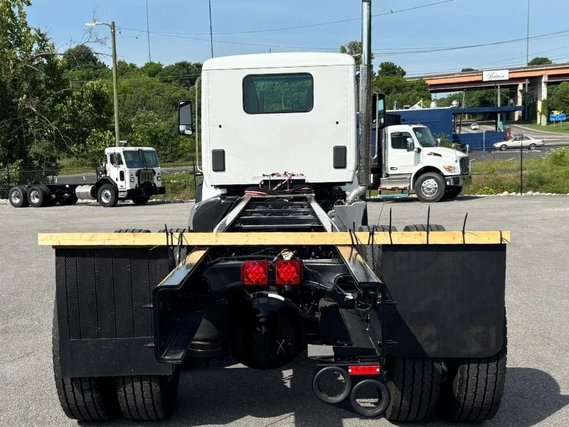 2024 Peterbilt 567 in Knoxville, TN — photo 11