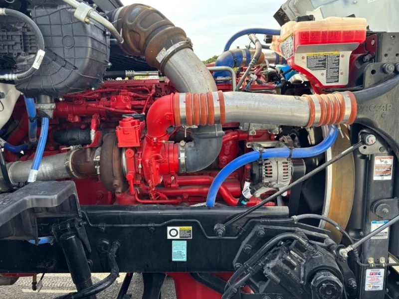 2024 Peterbilt 567 in Knoxville, TN — photo 10