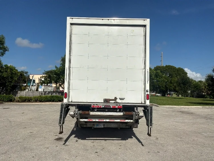 2020 International MV in Pompano Beach, FL — photo 7