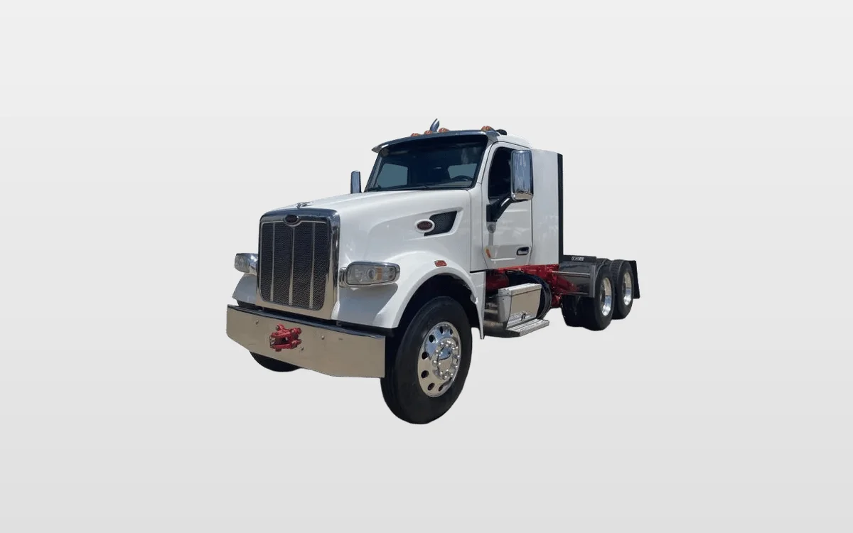 2022 Peterbilt 567 - image 1