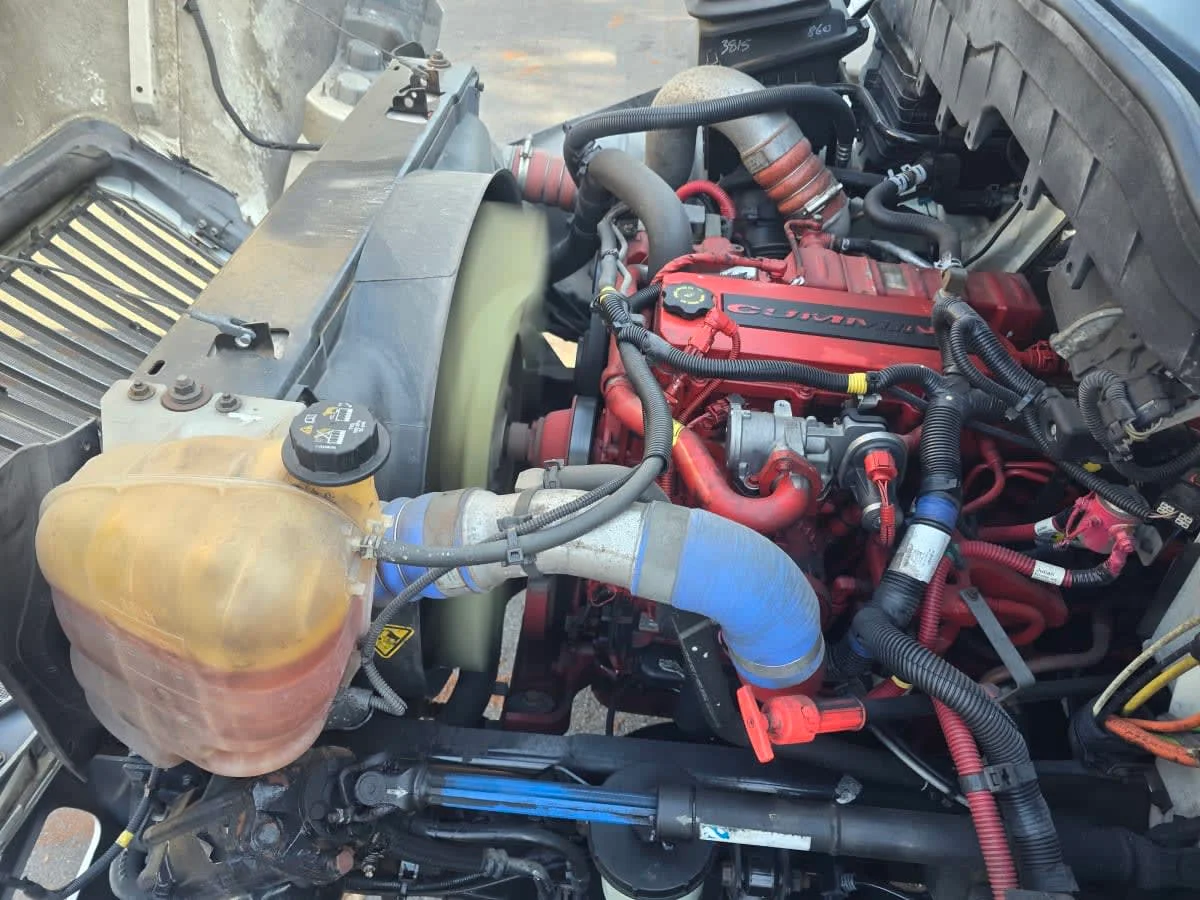 2020 International MV - image 9