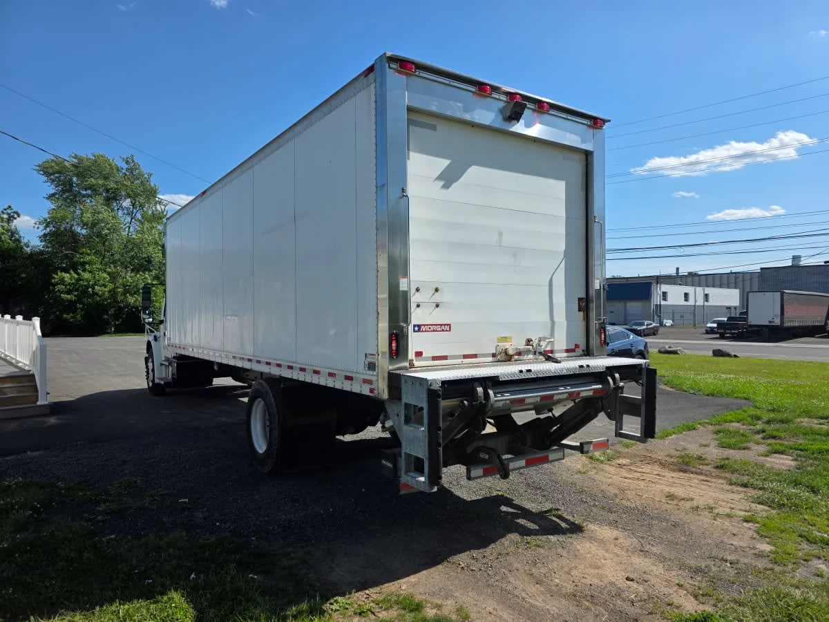 2019 Freightliner M2 106 in Syracuse, NY — photo 6