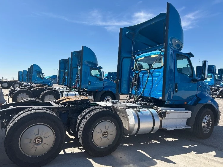 2019 International RH - image 7