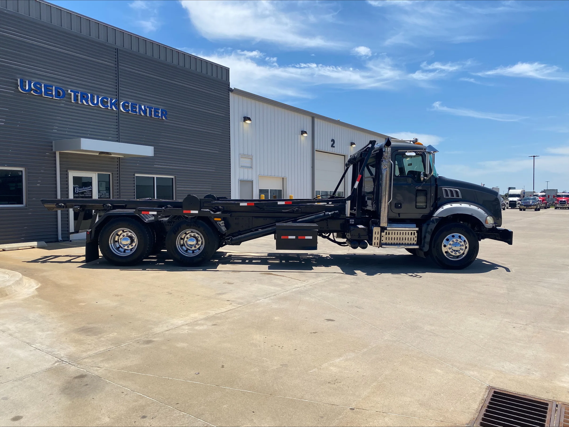 2016 Mack in Oklahoma City, OK — photo 4