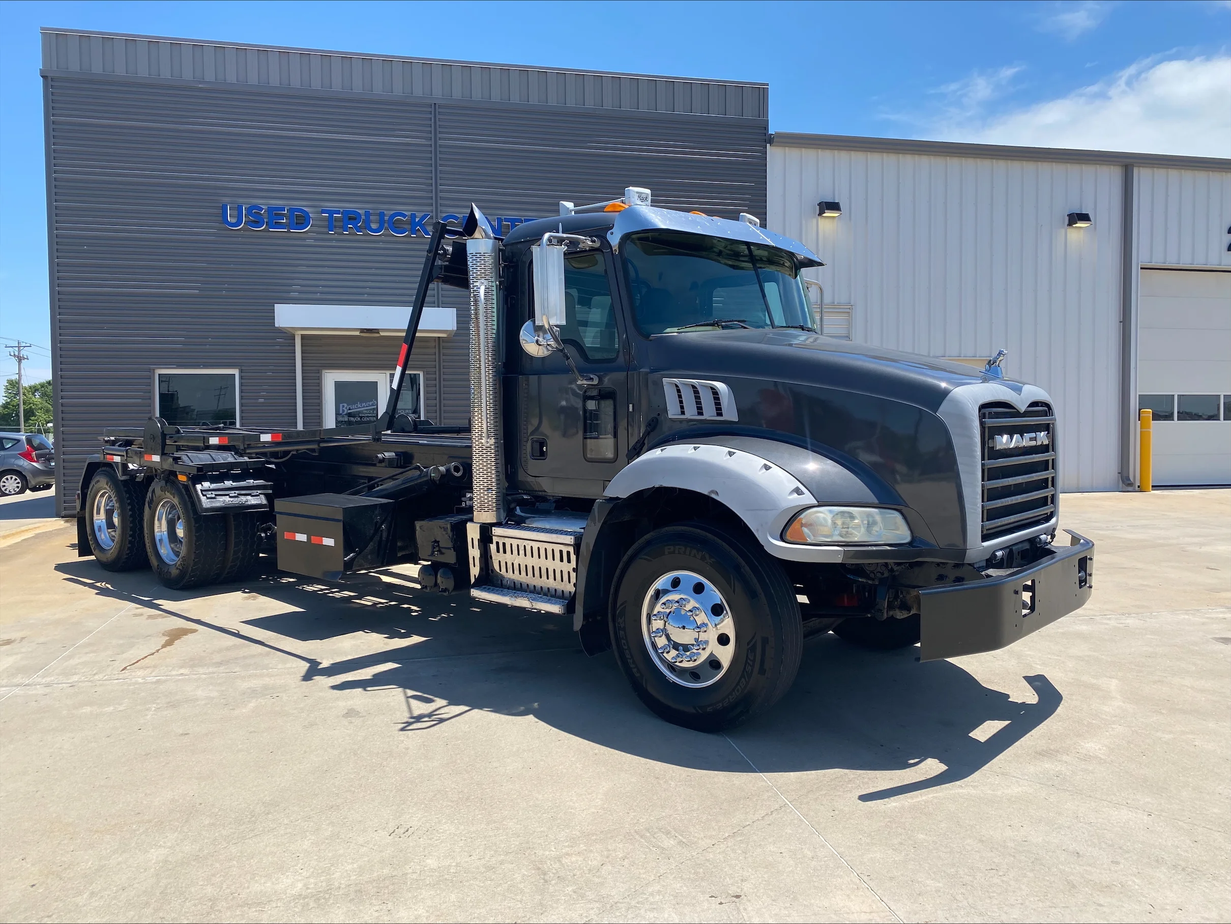 2016 Mack in Oklahoma City, OK — photo 3