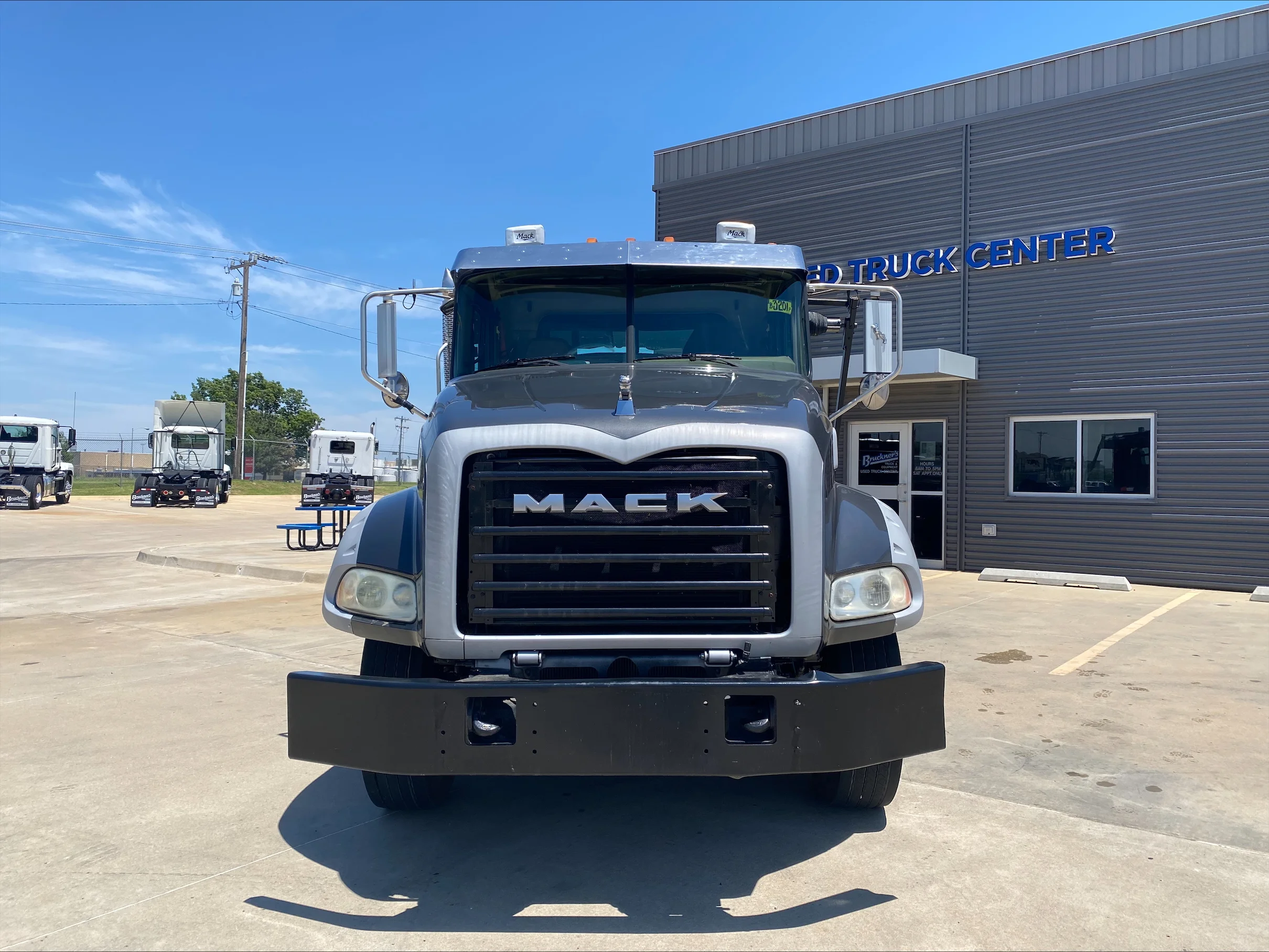 2016 Mack in Oklahoma City, OK — photo 2