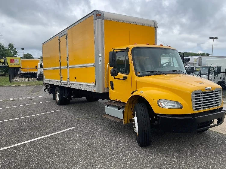 2014 Freightliner M2 106 in West Babylon, NY