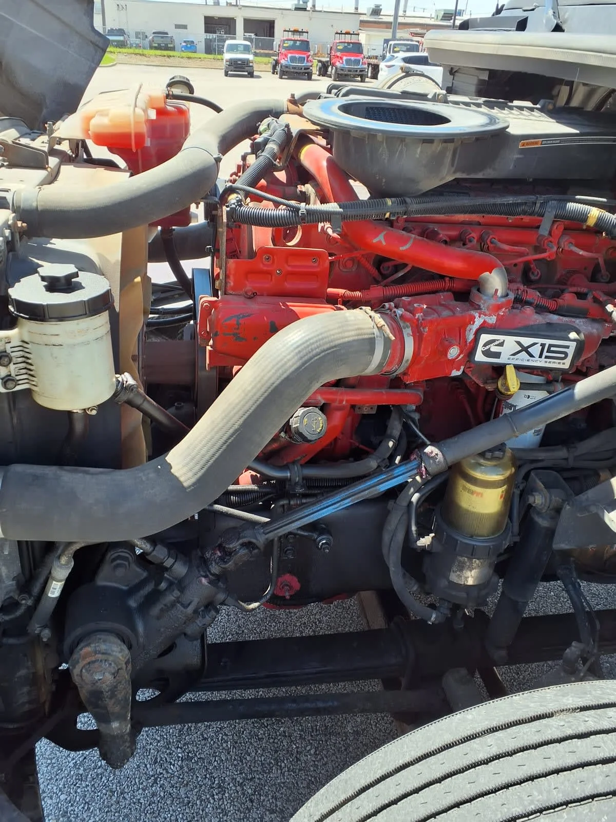 2019 International LT in Cleveland, OH — photo 9