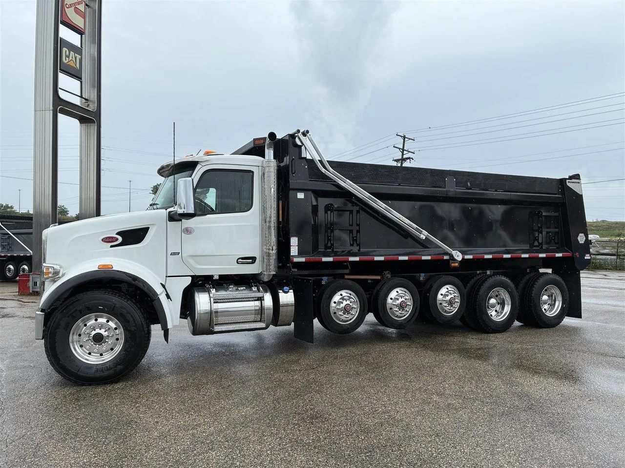 2026 Peterbilt 567