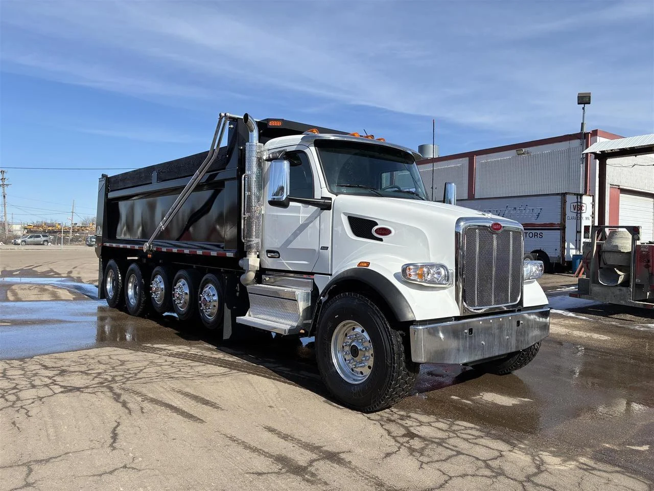 2026 Peterbilt 567 - image 6