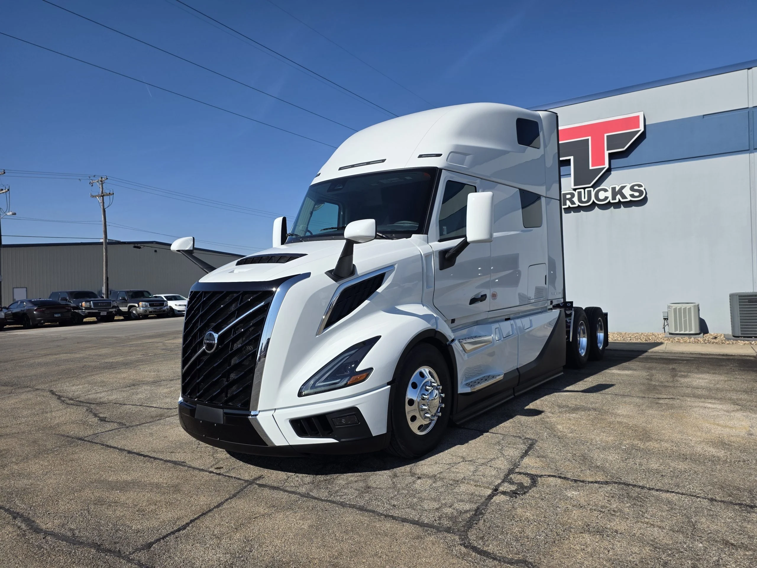 2027 Volvo VNL 860 in Springfield, IL