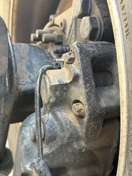 2021 International LT in Memphis, TN — photo 11