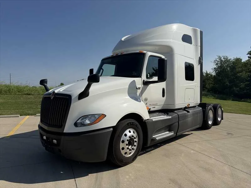 2021 International LT
