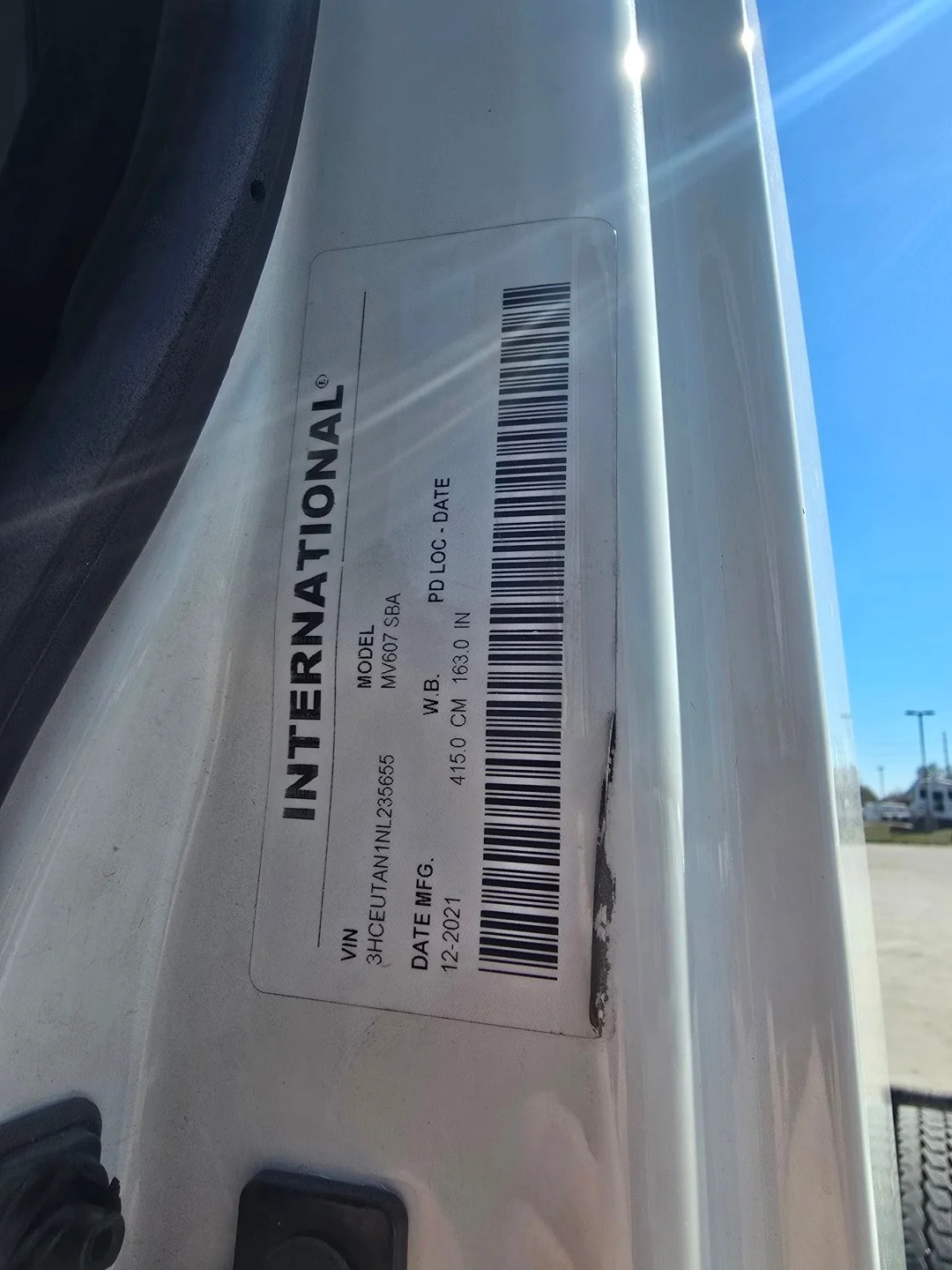 2022 International MV - image 8