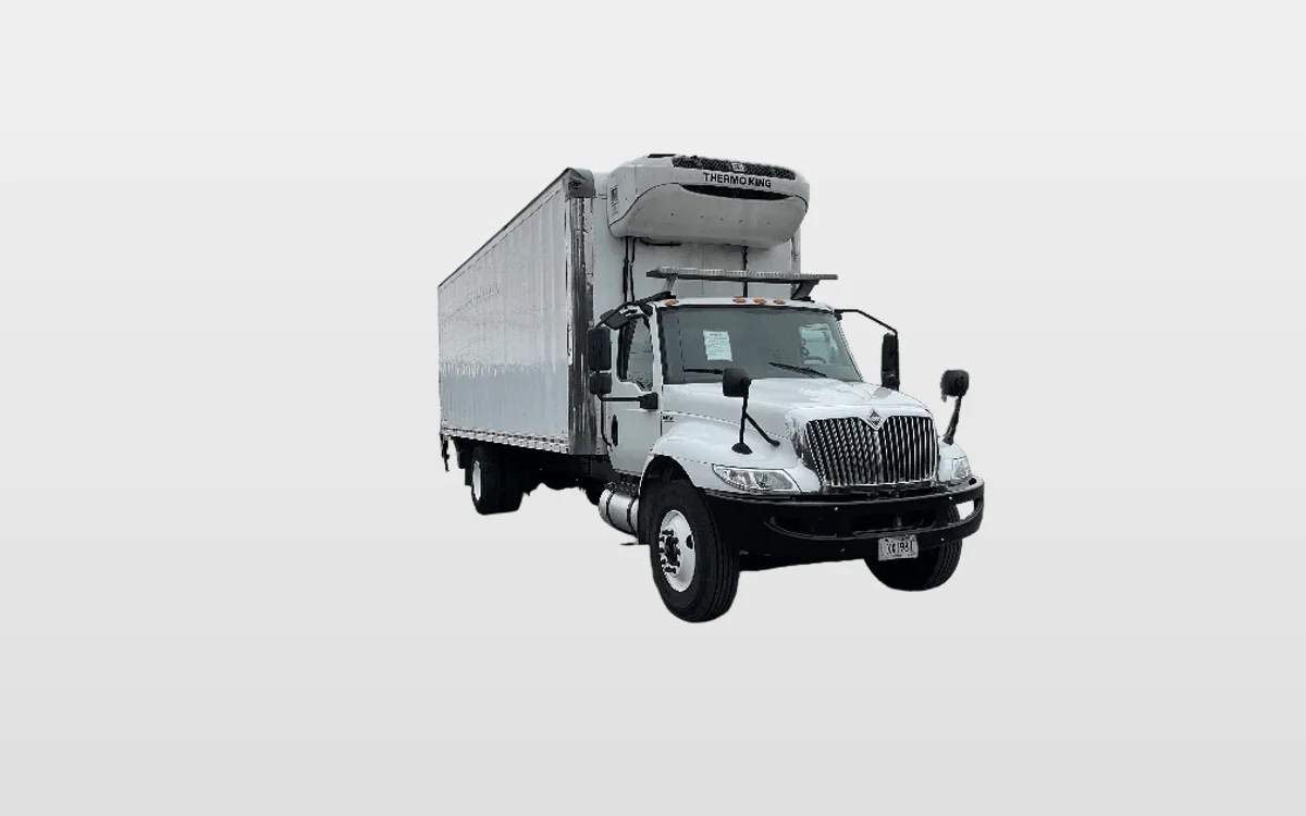 2022 International MV - image 1