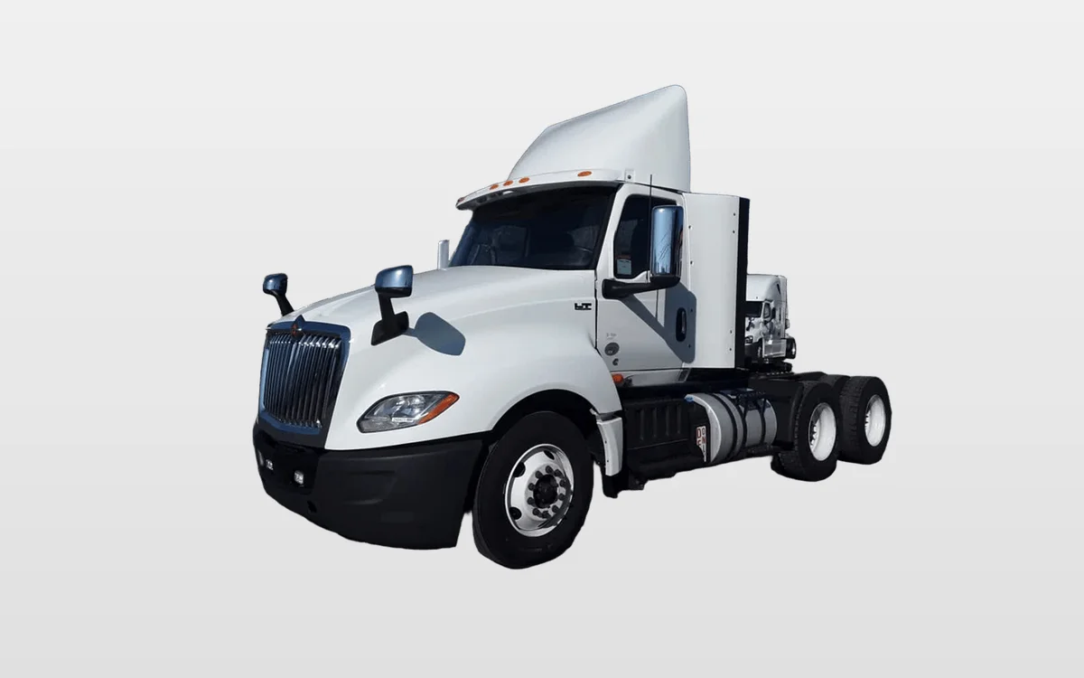 2020 International - image 1