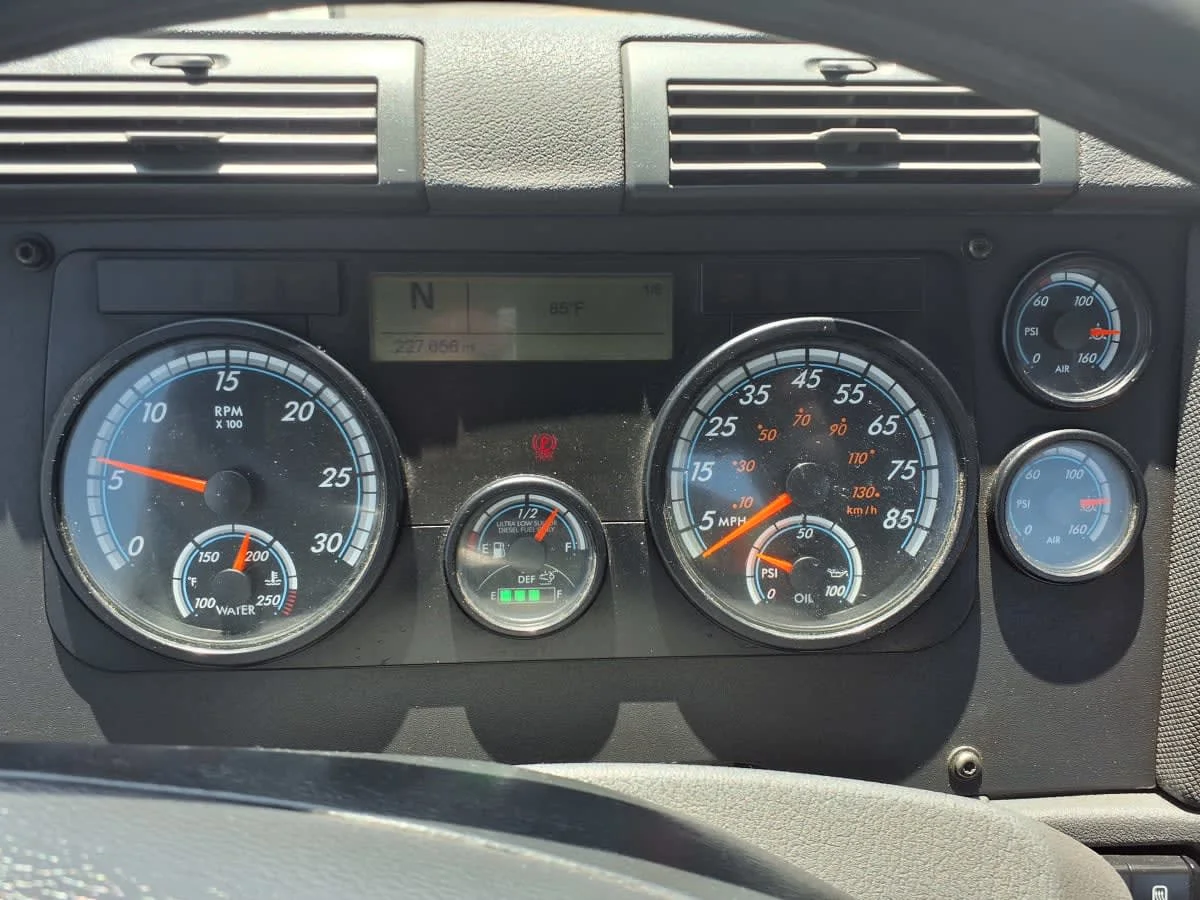 2019 Freightliner Cascadia in Taylor, MI — photo 9