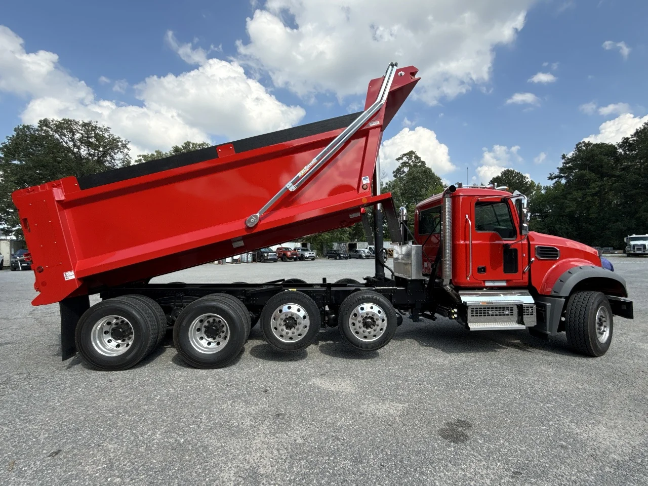 2027 Mack in Chesapeake, VA — photo 2