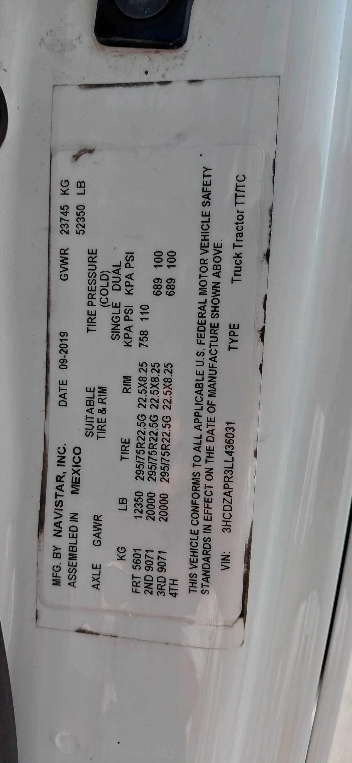 2020 International LT in West Chester, OH — photo 11