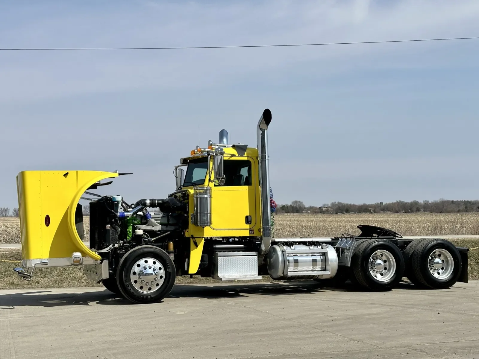 2014 Peterbilt 389 - image 11