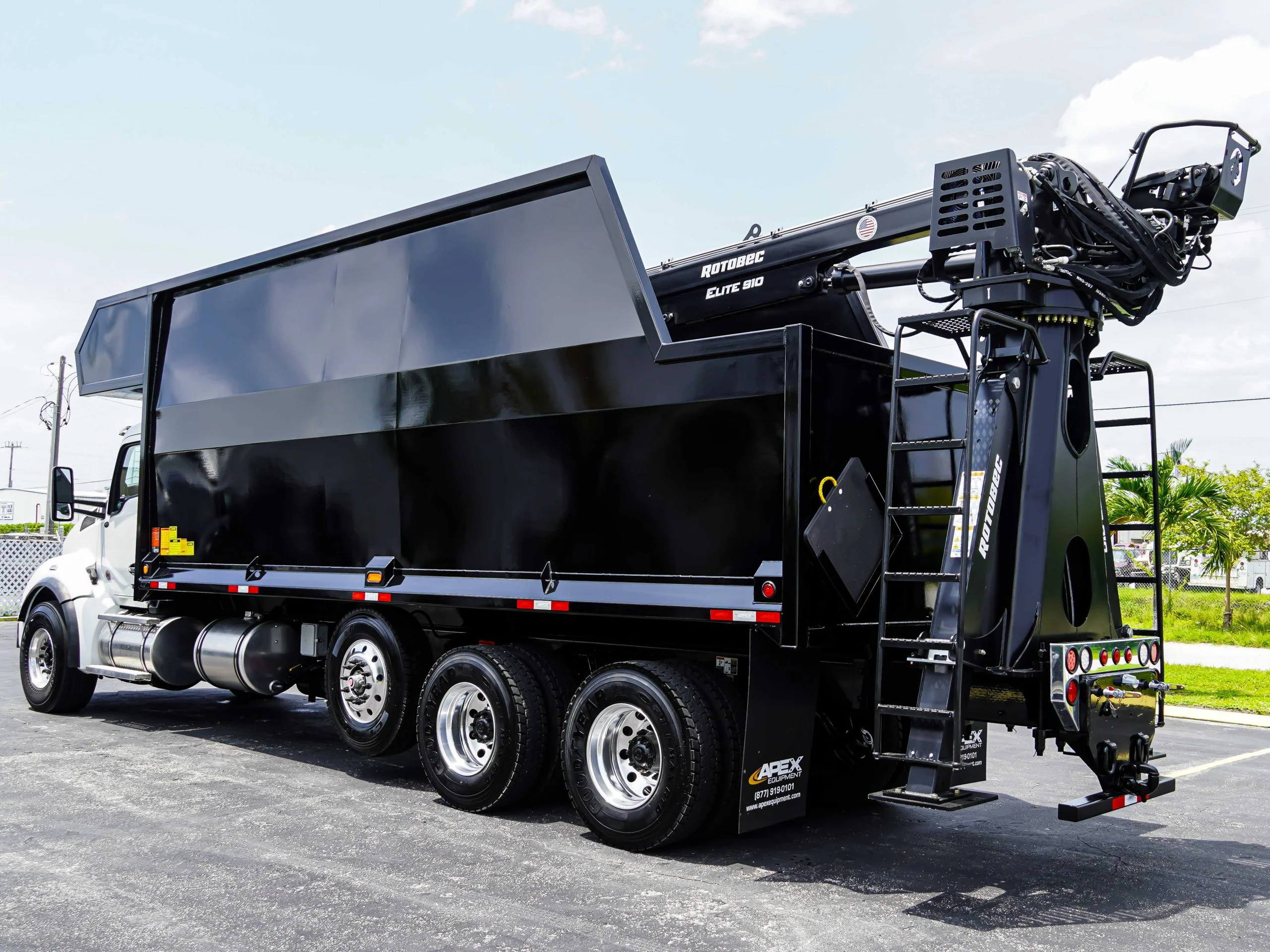 2025 Kenworth T880 — photo 4