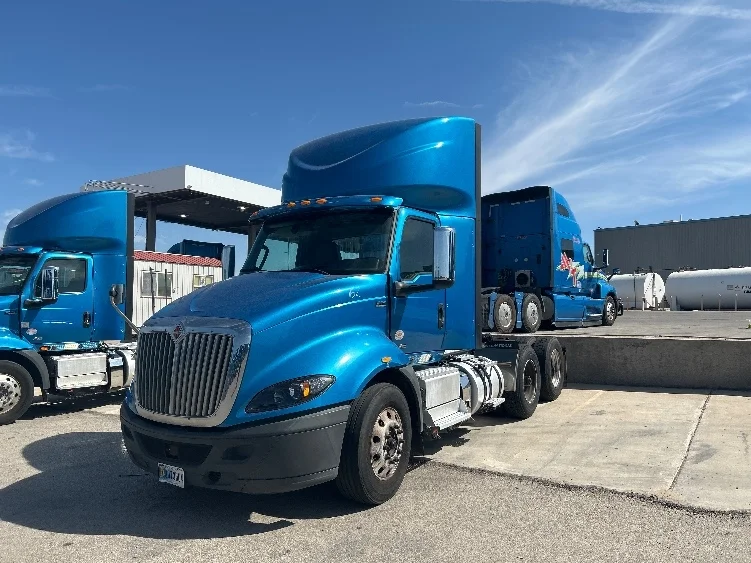 2019 International RH - image 3