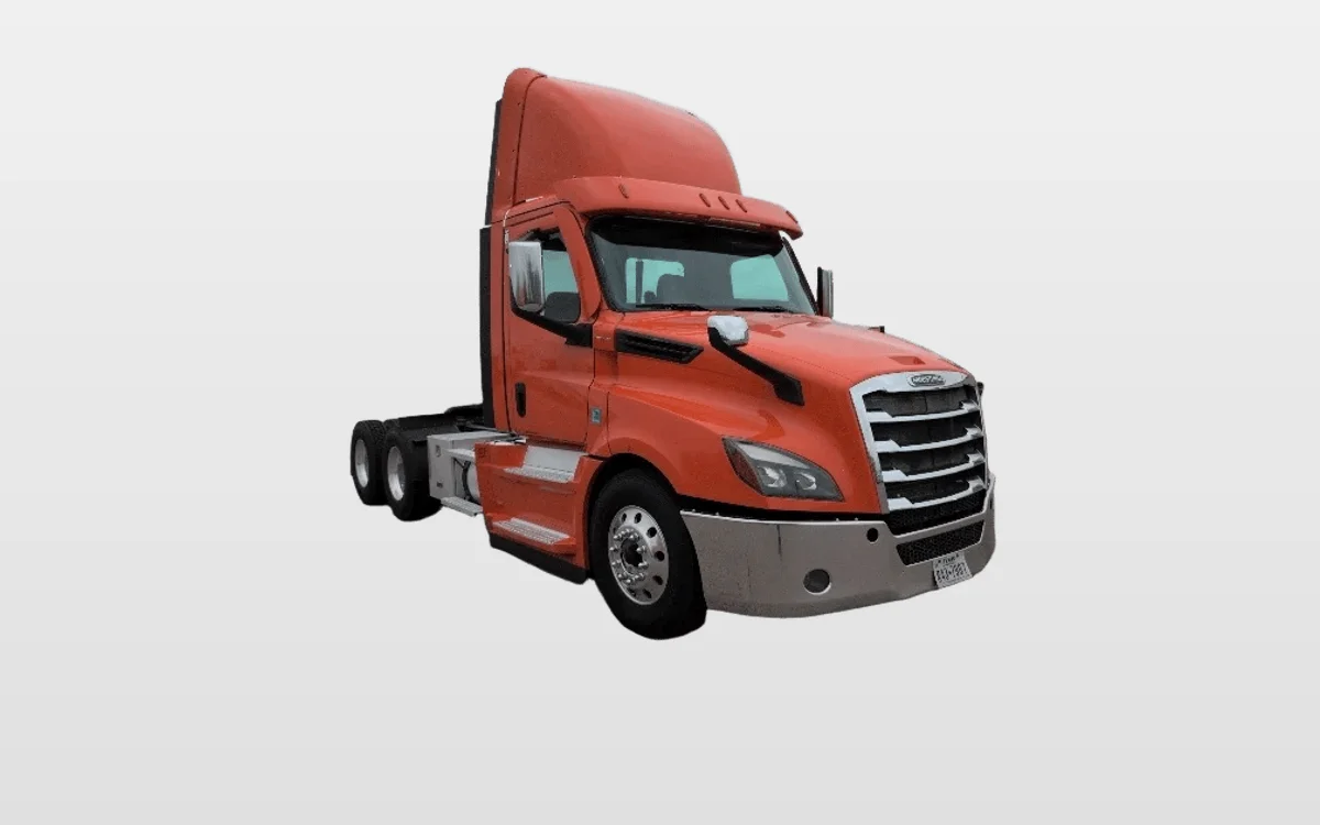 2020 Freightliner - image 1