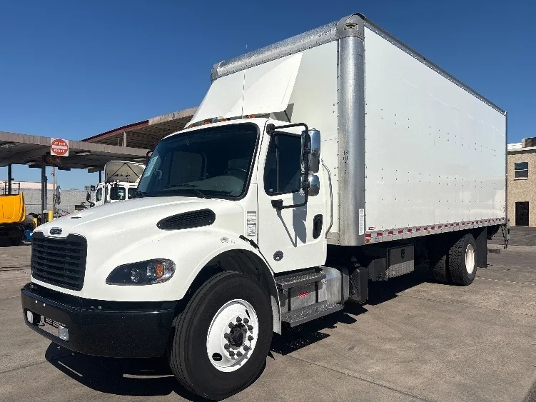 2022 Freightliner M2 106 - image 3