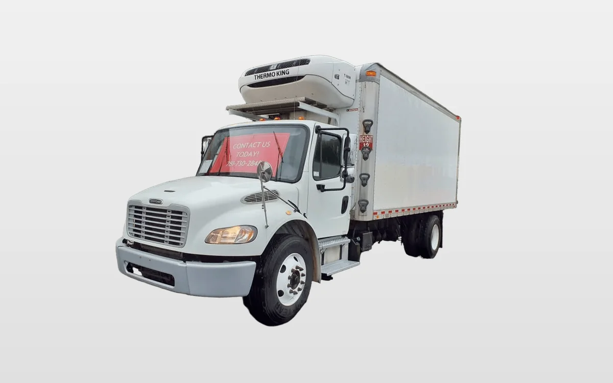 2018 Freightliner M2 106 - image 1