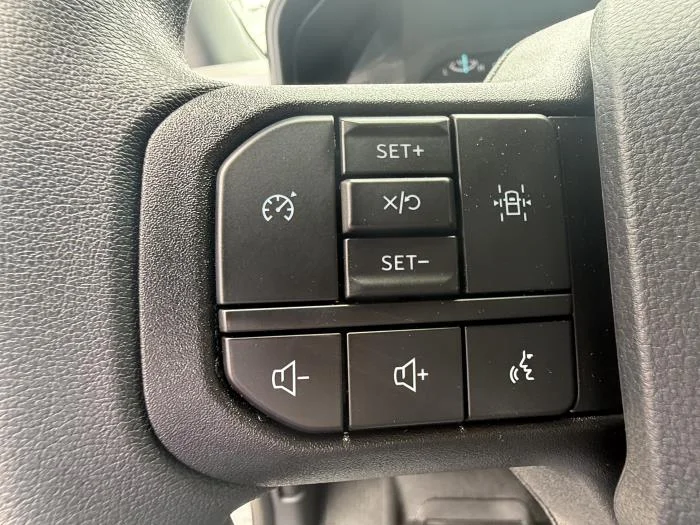2026 Ford F-550 — photo 12