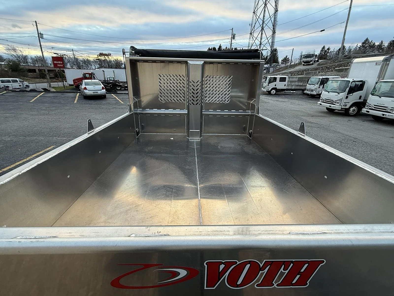 2025 Isuzu NRR in Worcester, MA — photo 6