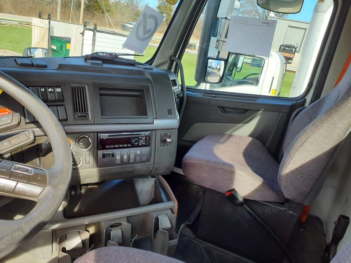 2019 Volvo in O'fallon, MO — photo 7