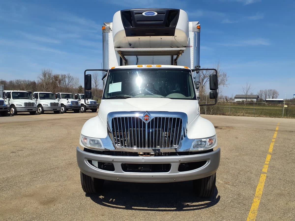 2019 International 4300 - image 2