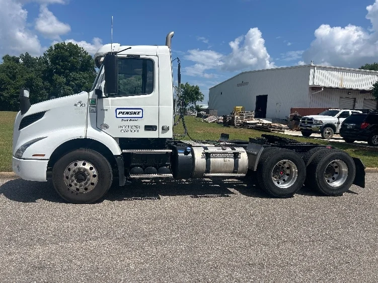2023 Volvo in Montgomery, AL — photo 3