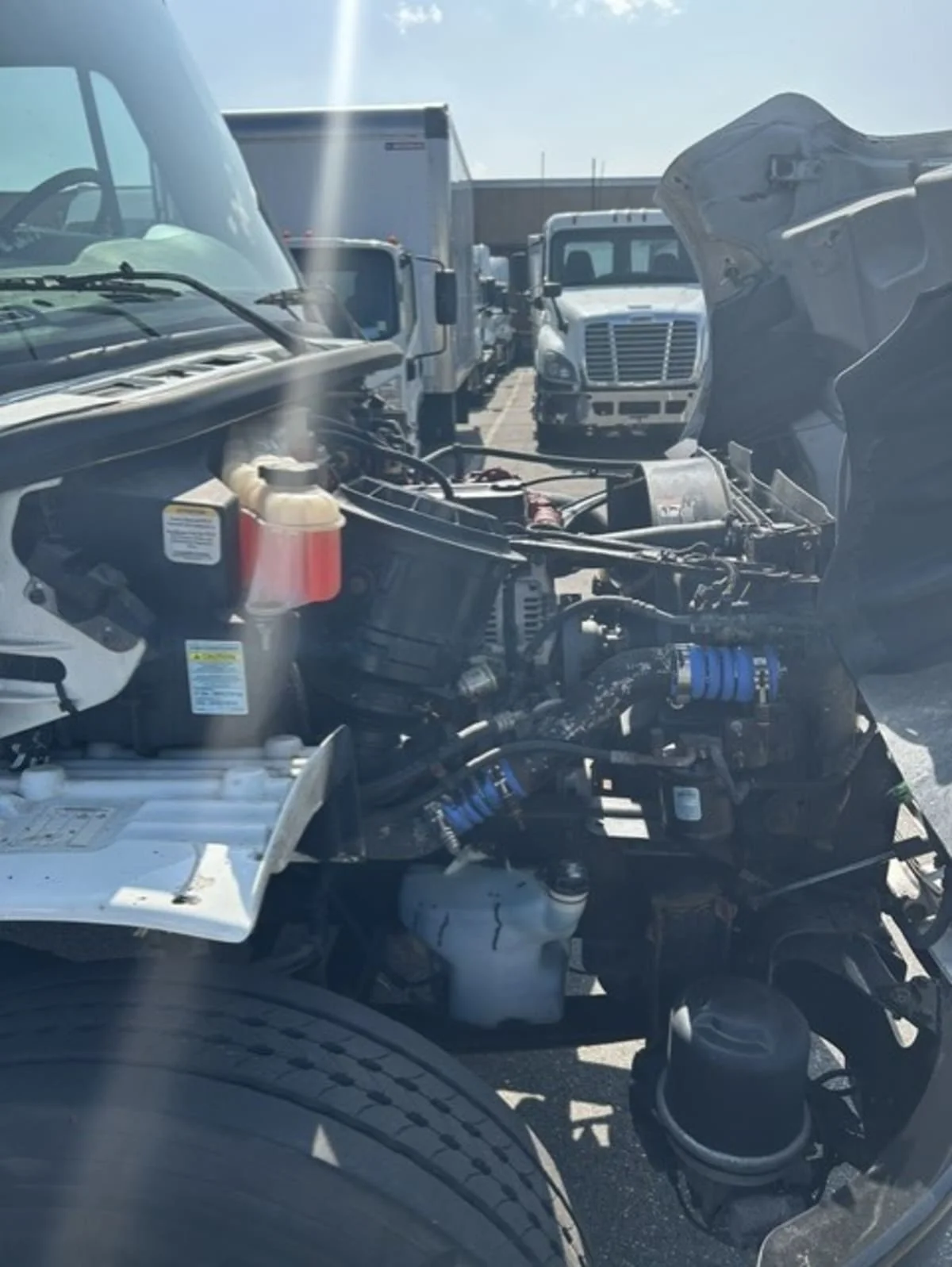 2014 Freightliner M2 106 in Farmingdale, NY — photo 11