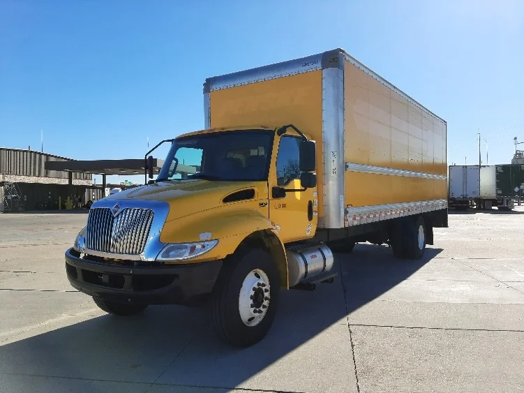 2021 International MV - image 3