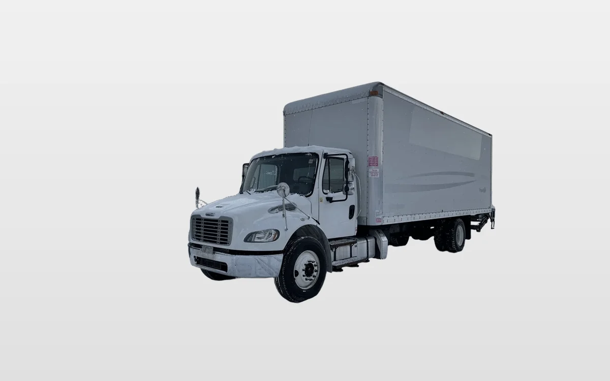 2018 Freightliner M2 106 - image 1