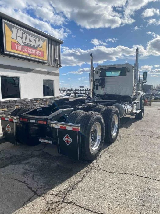 2026 International HX - image 7