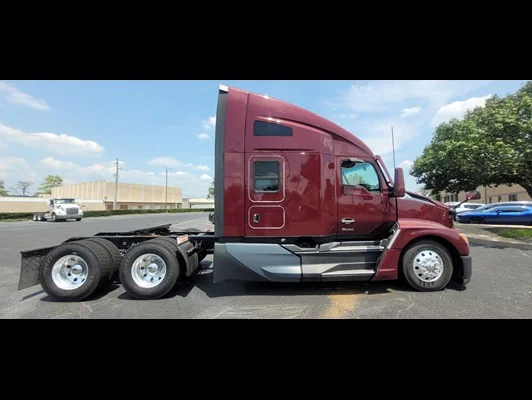 2023 Kenworth T680 in Memphis, TN — photo 15