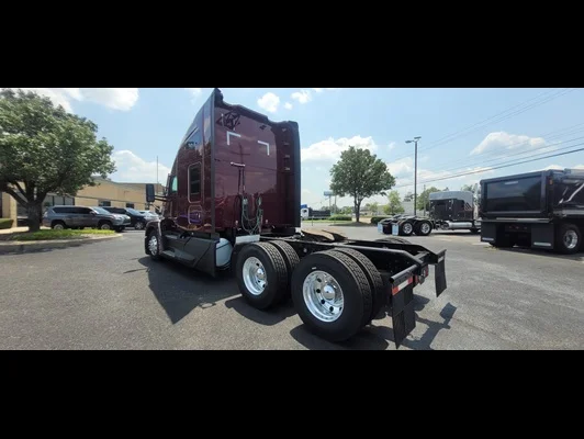 2023 Kenworth T680 in Memphis, TN — photo 11