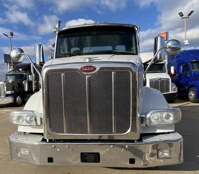 2020 Peterbilt 567 - image 10