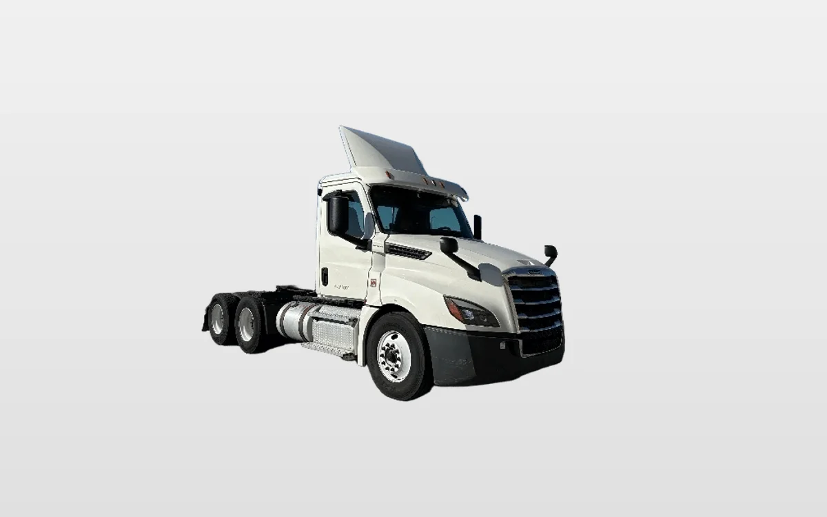 2018 Freightliner - image 1