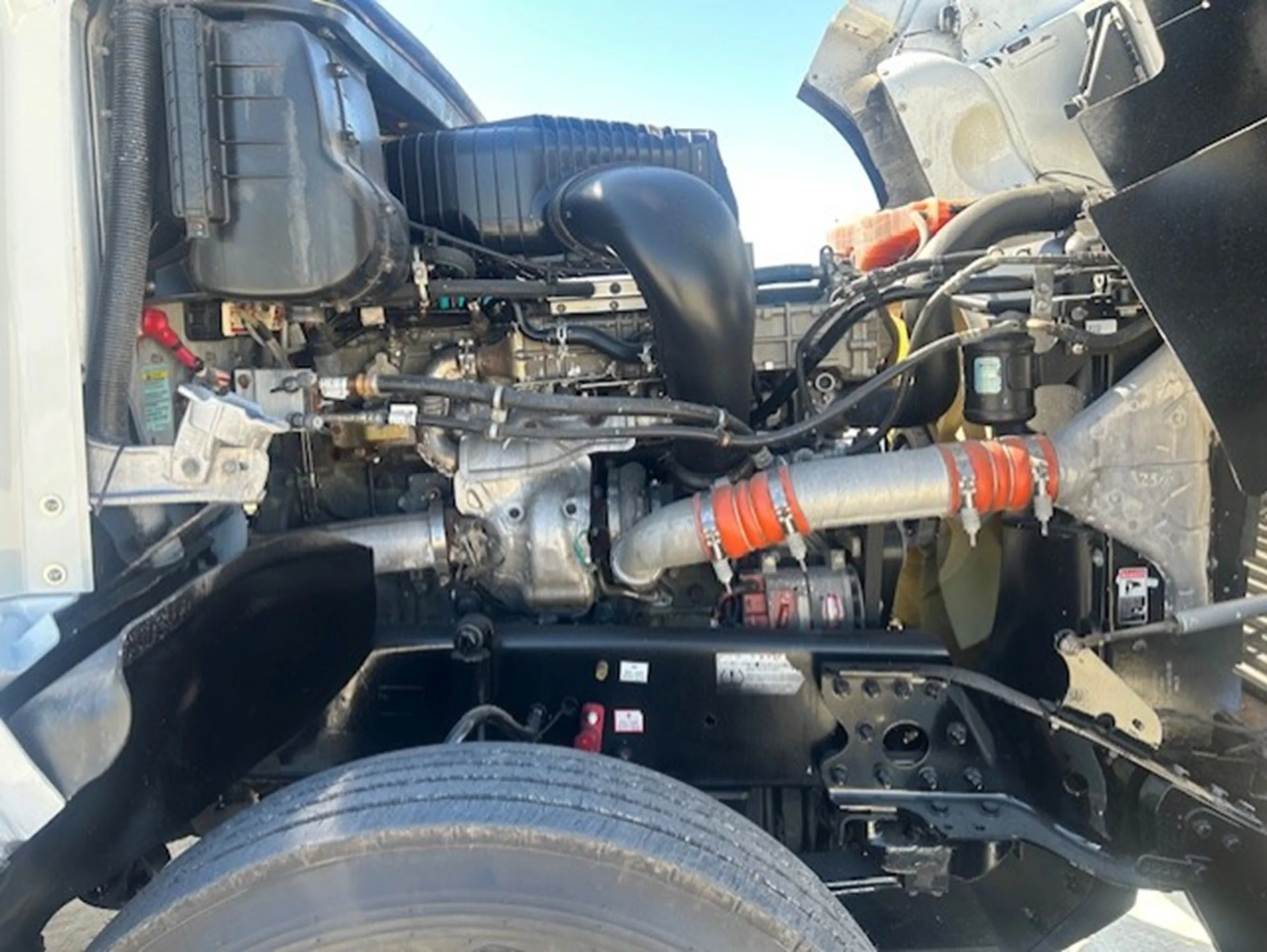 2021 Freightliner 122SD in Fort Worth, TX — photo 12