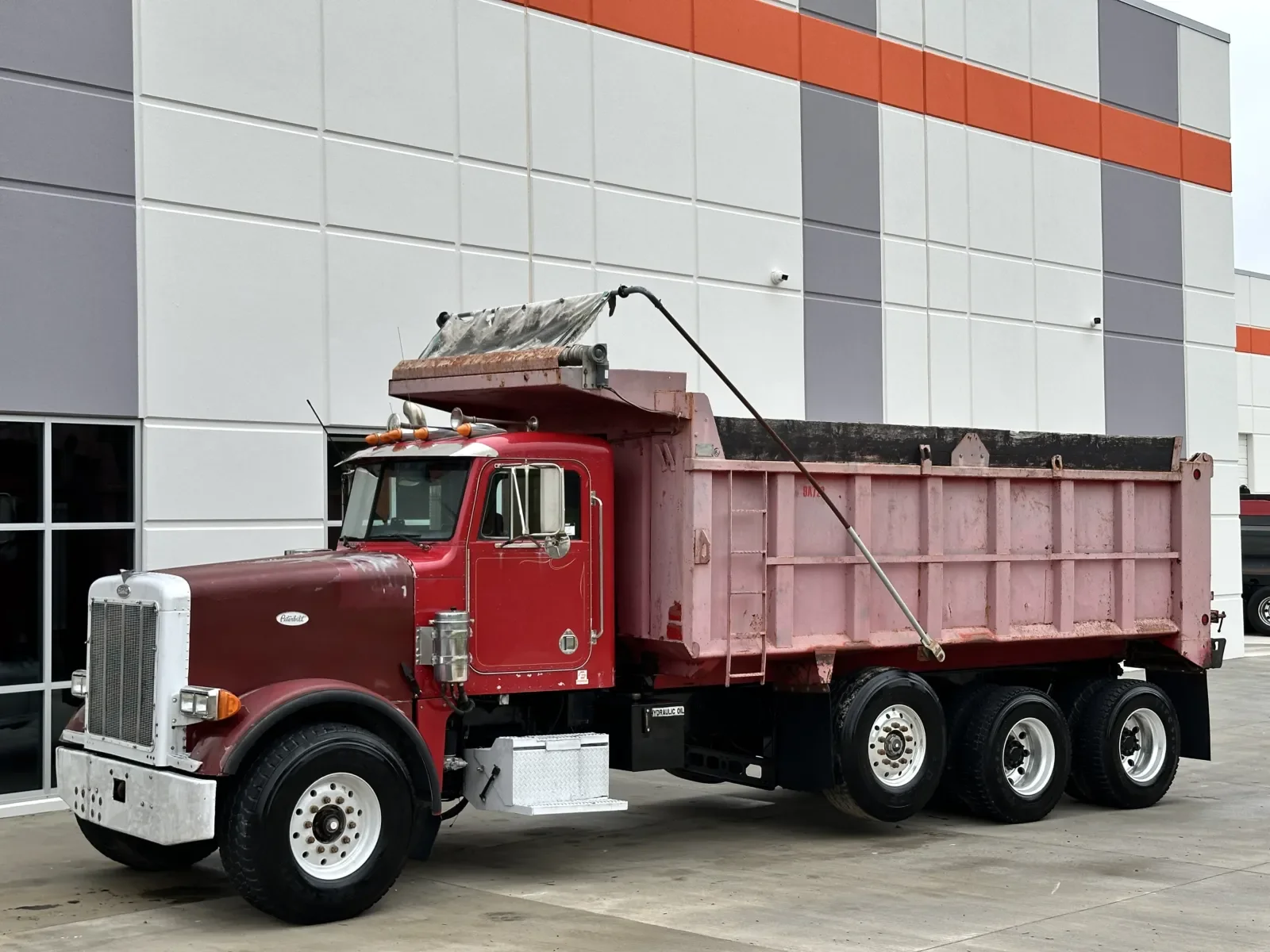 1996 Peterbilt in Greer, SC — photo 3