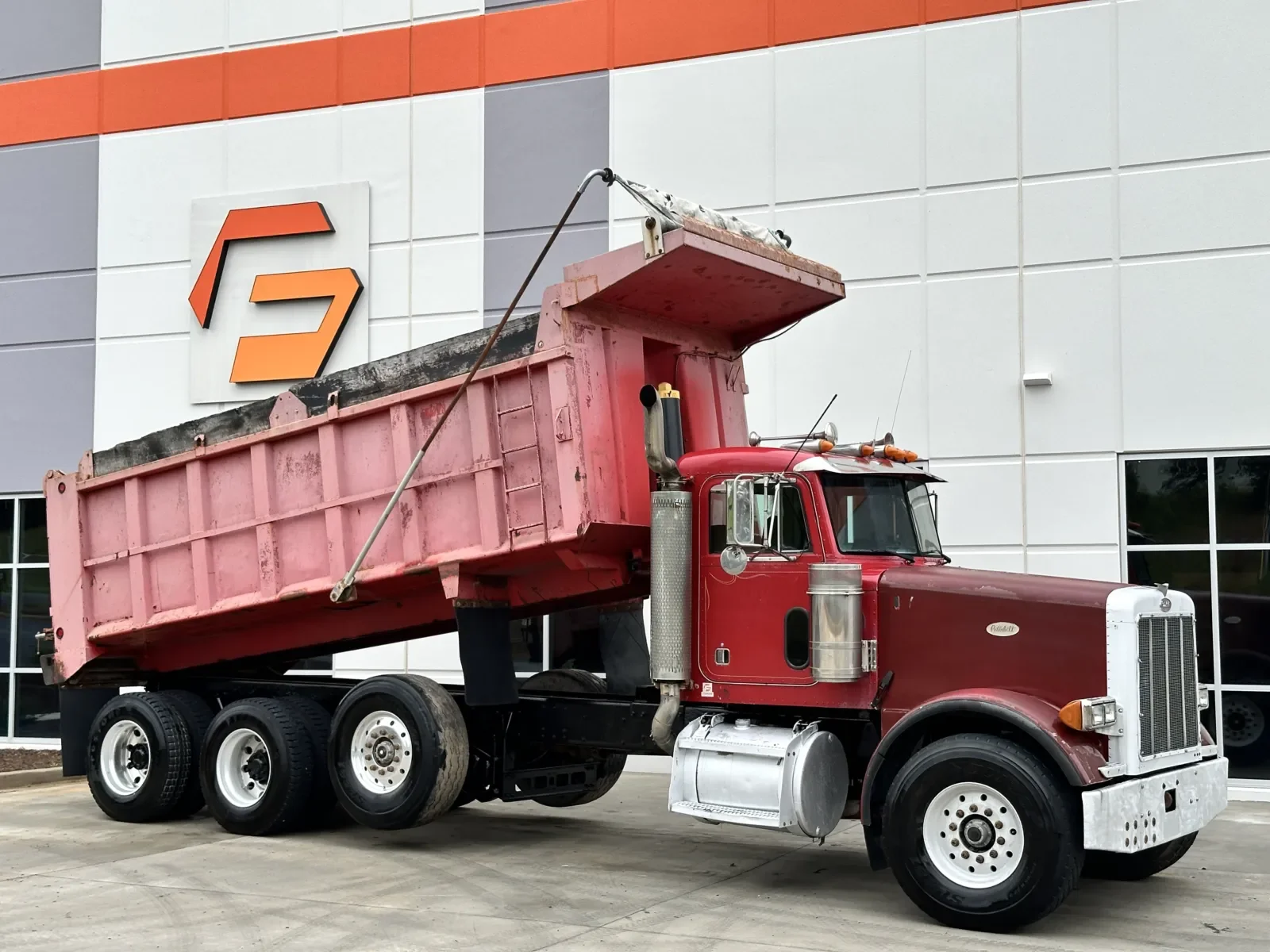 1996 Peterbilt