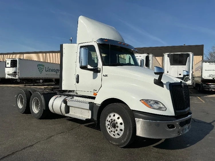 2020 International LT in Sturtevant, WI